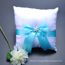 Decoración personalizada de alta calidad coloreado bowknot hermosa almohada portador al por mayor